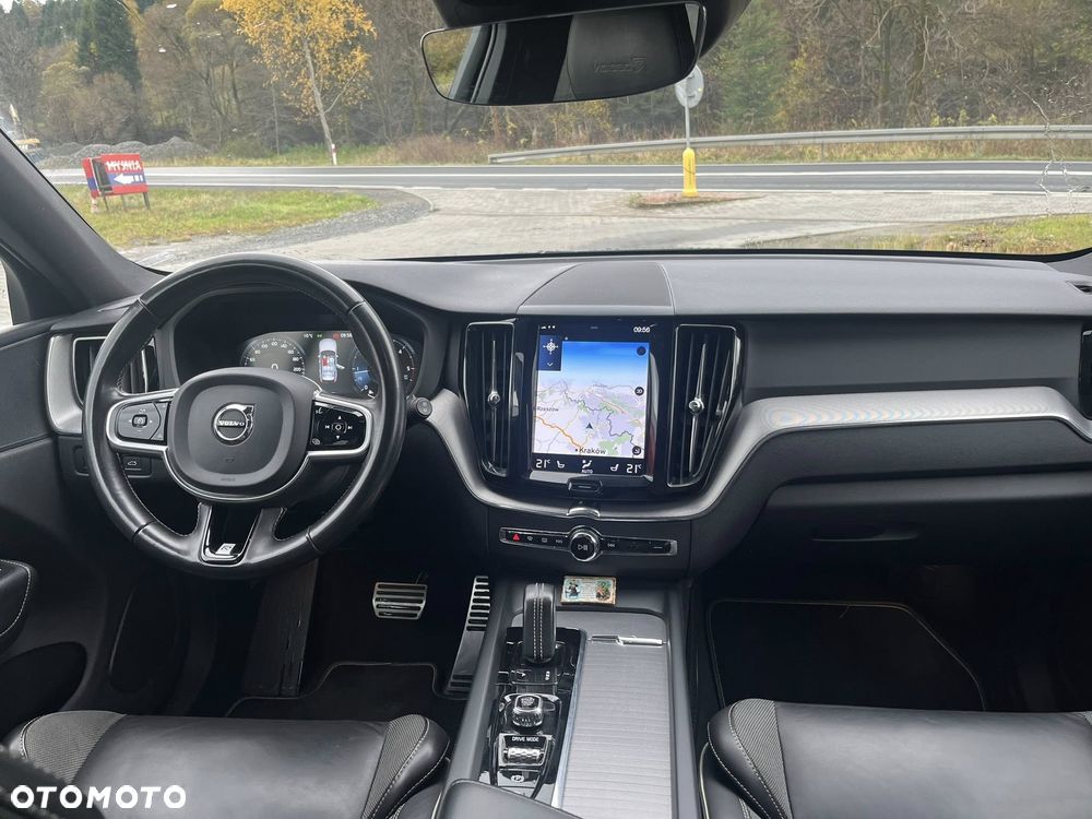 Volvo XC 60 D4 AWD Geartronic RDesign - 21