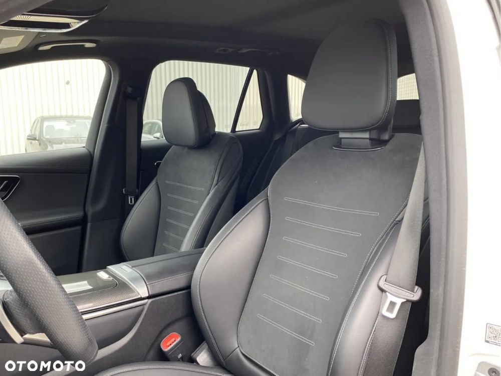 Mercedes-Benz GLC 220 d 4Matic 9G-TRONIC Edition AMG Line - 4