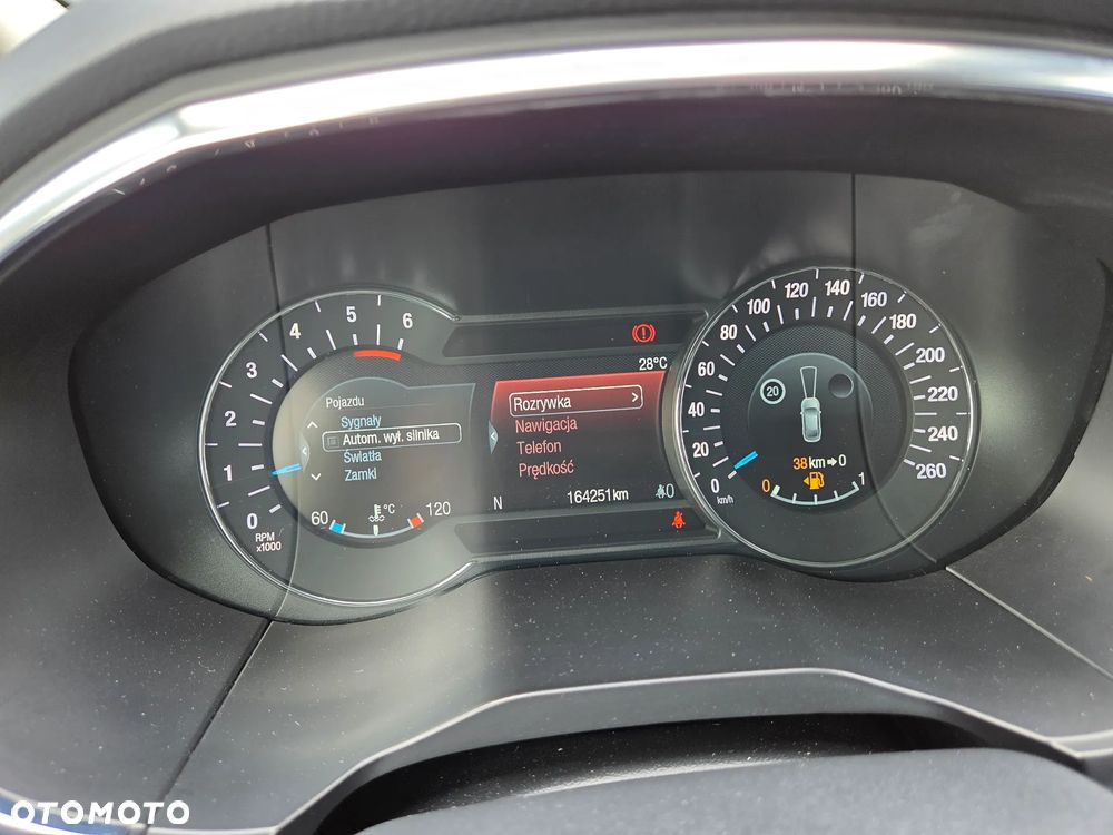 Ford S-Max 2.0 EcoBlue Titanium - 23