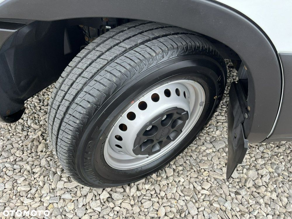 Iveco Daily - 25