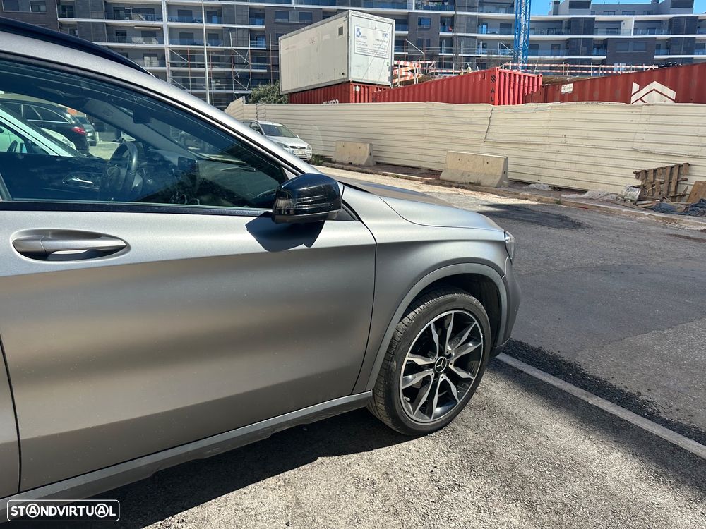 Mercedes-Benz GLA 200 d Urban Aut. — fotografia 4