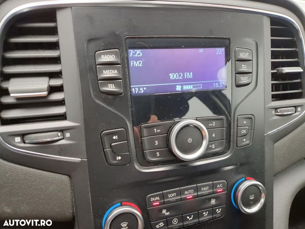 Renault Megane - 5