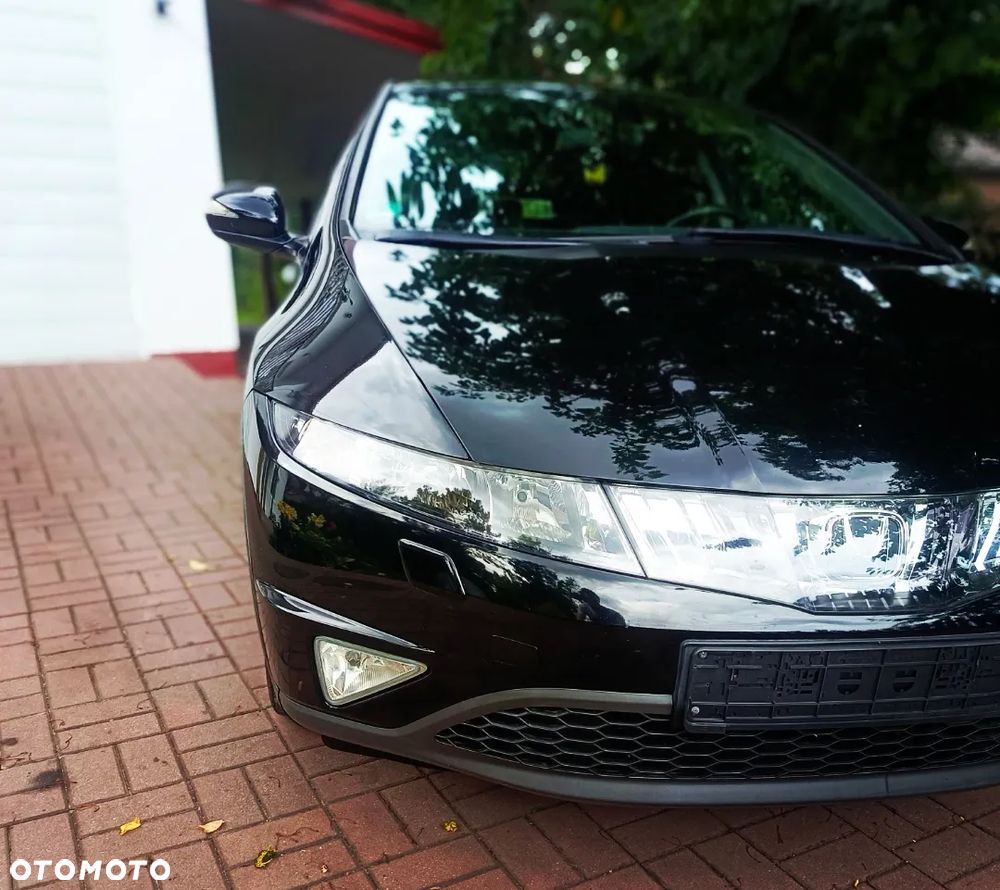 Honda Civic 1.8i-VTEC Sport - 3