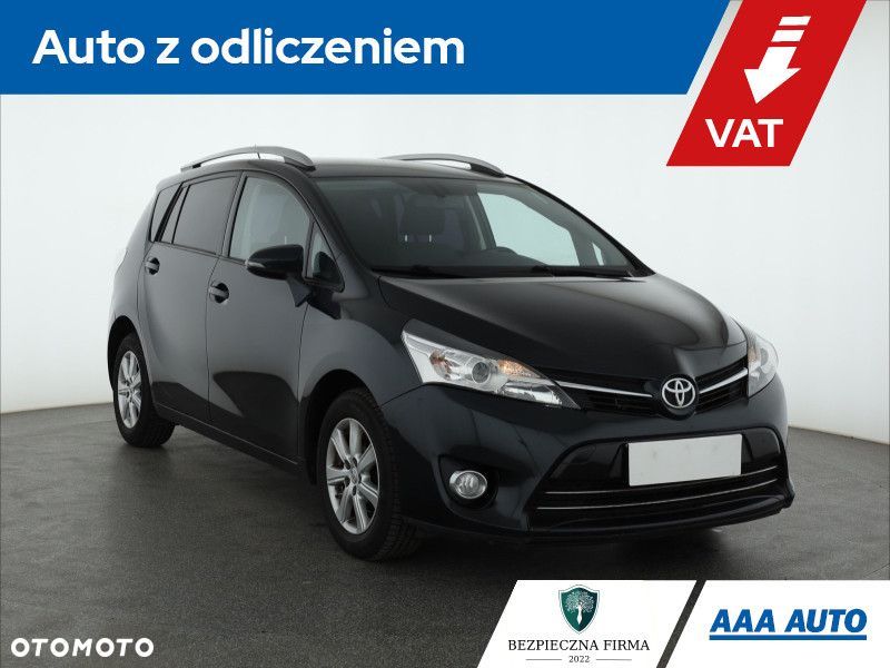 Toyota Verso - 1