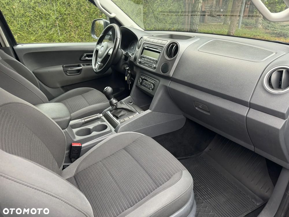 Volkswagen Amarok - 10