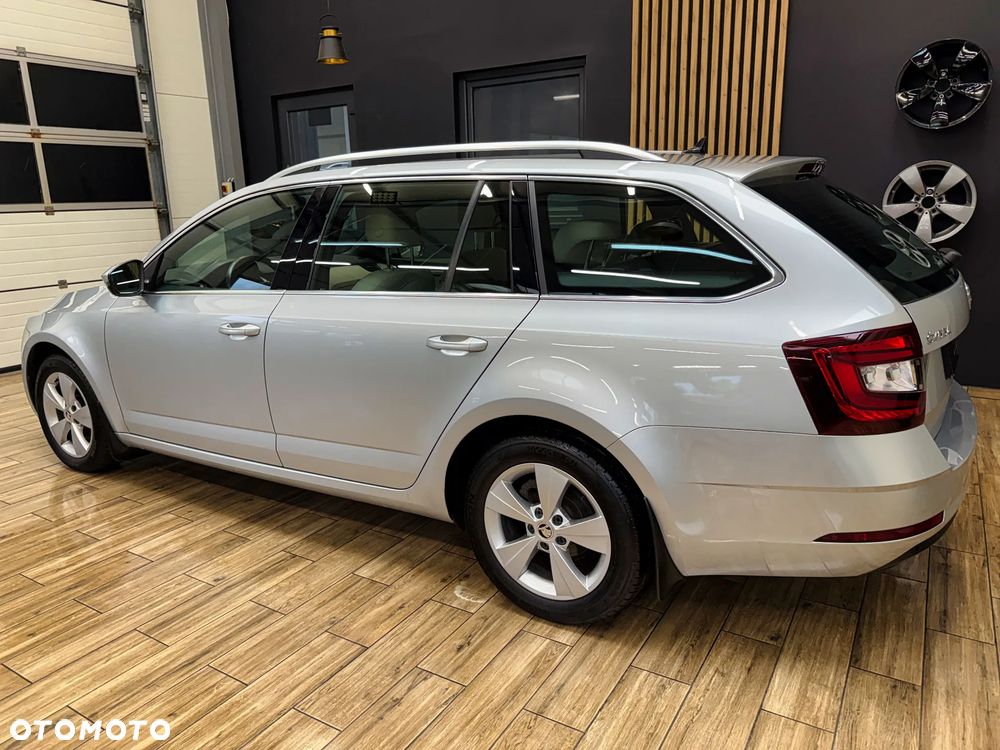 Skoda Octavia - 10