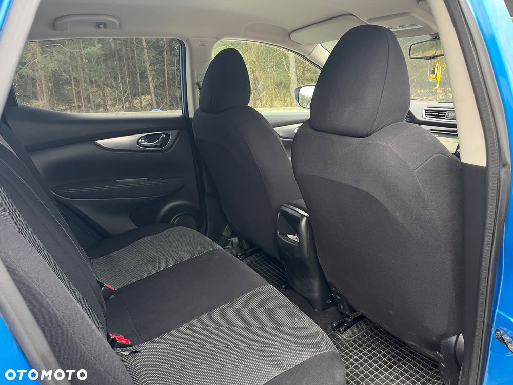 Nissan Qashqai 1.6 dCi N-Connecta - 14