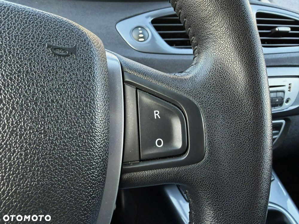 Renault Scenic 1.2 TCe Energy Bose Edition - 17