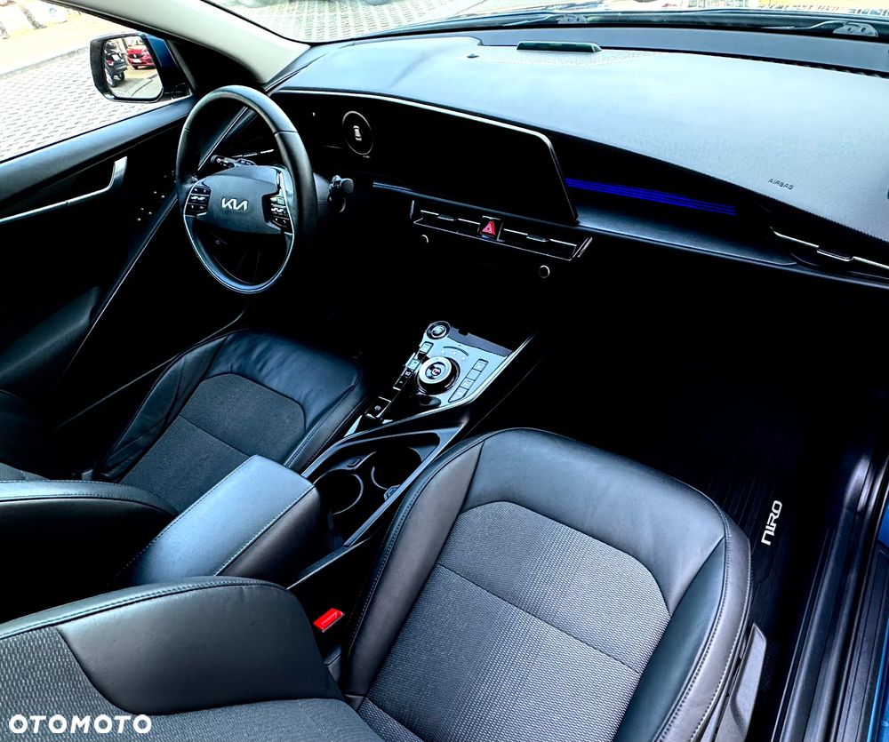 Kia Niro 1.6 GDI Plug-In Hybrid L - 30
