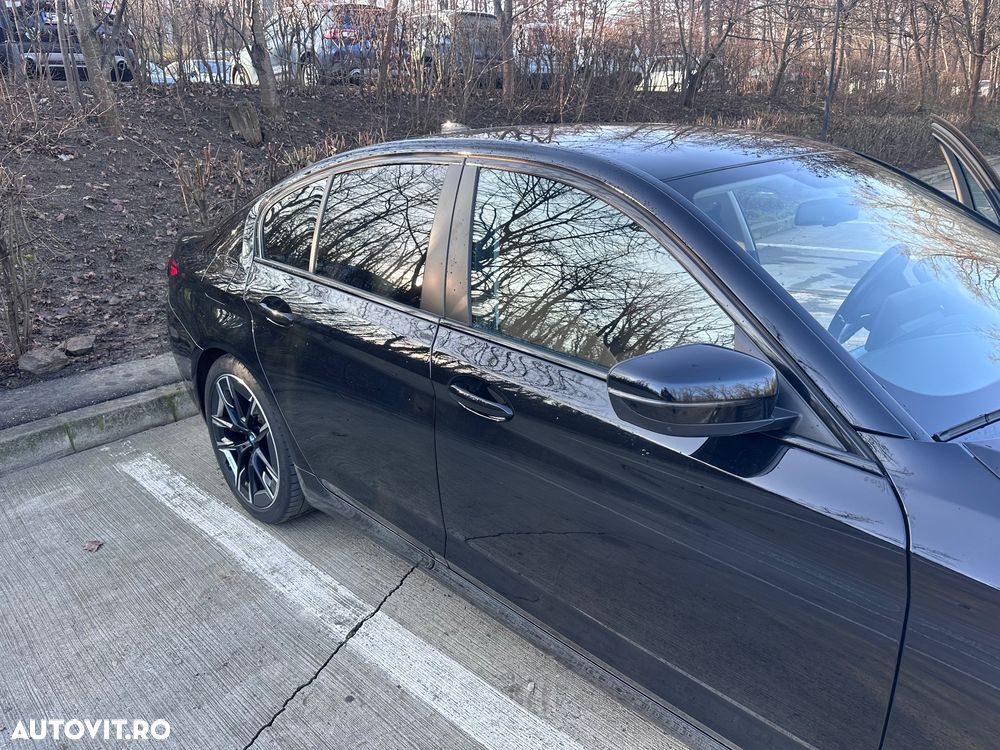 BMW Seria 5 530i xDrive AT - 3