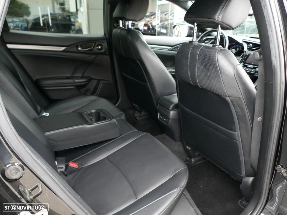 Honda Civic 1.6 i-DTEC Executive Premium 9AT - 34