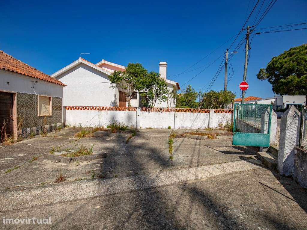 Moradia no coração da Aldeia do Meco - Grande imagem: 3/43