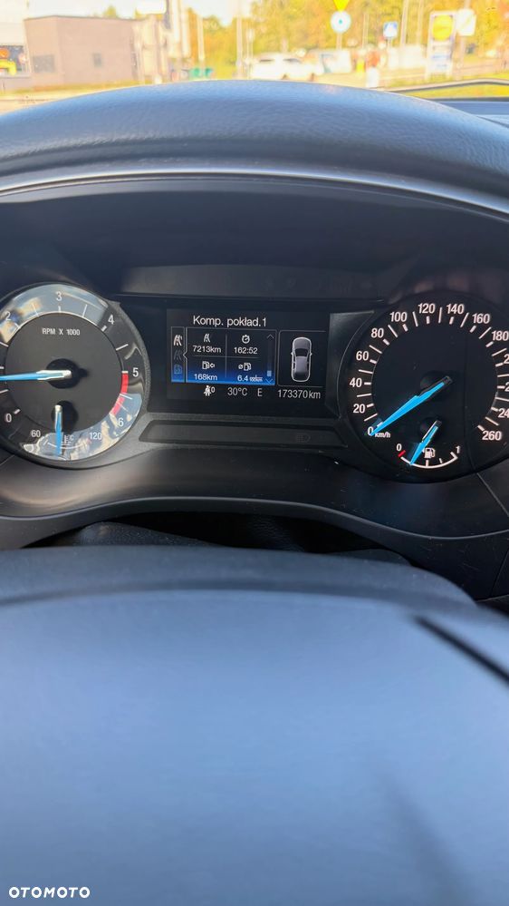 Ford Mondeo - 14
