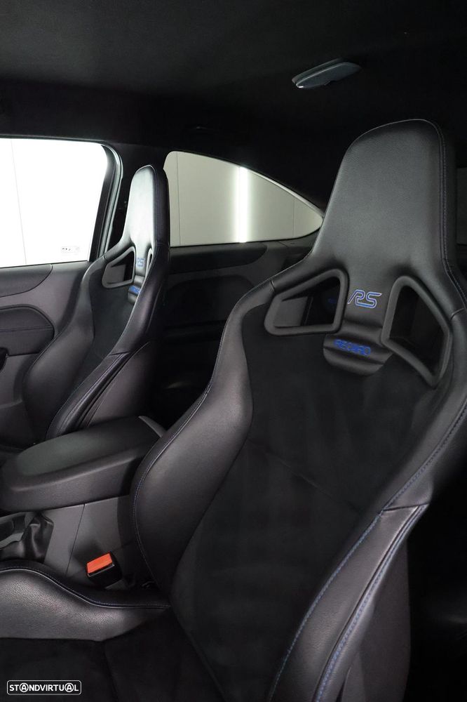 Ford Focus 2.5 RS - 11
