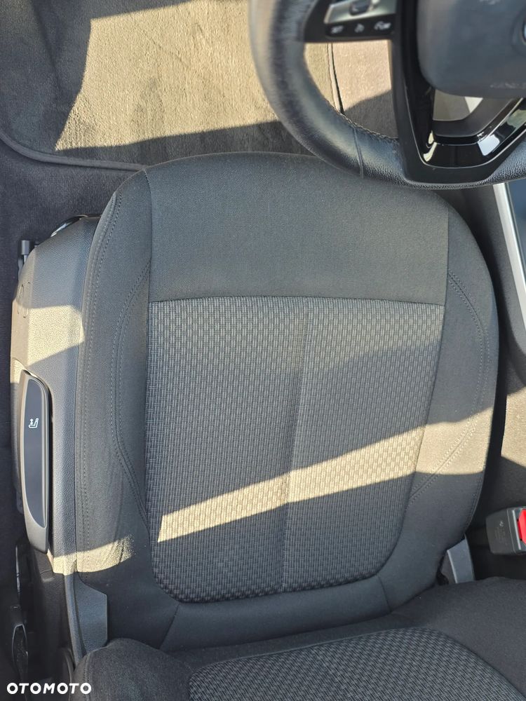 BMW Seria 1 116d Sport Line - 31