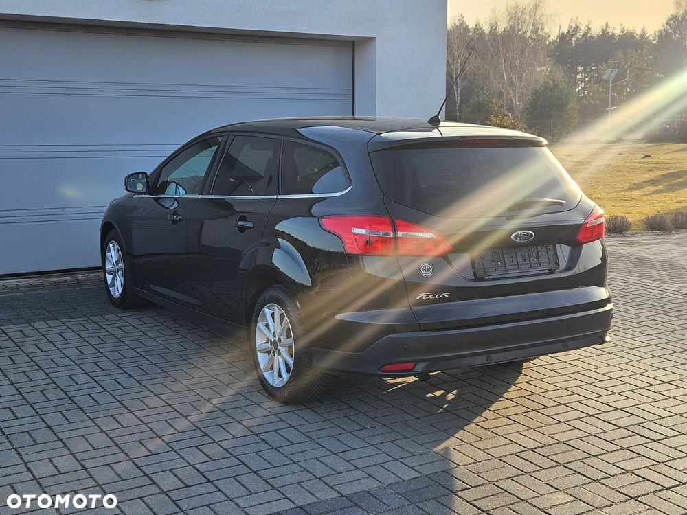 Ford Focus 1.5 TDCi DPF Start-Stopp-System Titanium - 6