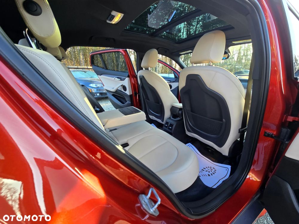 BMW X2 xDrive20i Advantage Plus - 13