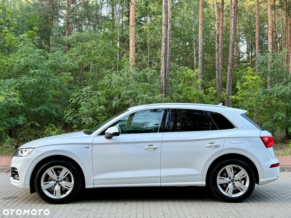 Audi Q5 55 TFSIe quattro S tronic S line business - 25