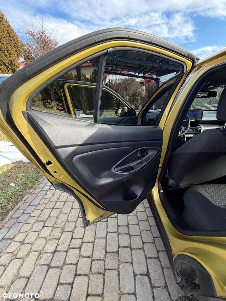 Toyota Yaris Cross Hybrid 1.5 Comfort - 22