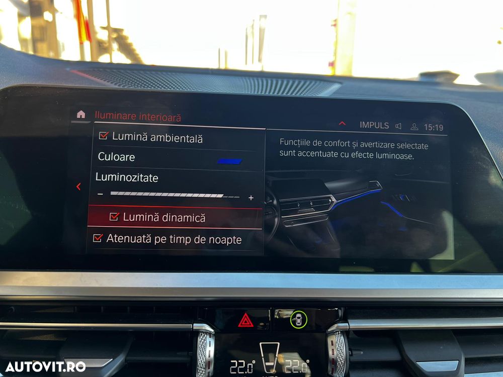 BMW Seria 3 330e Aut. Luxury Line - 35