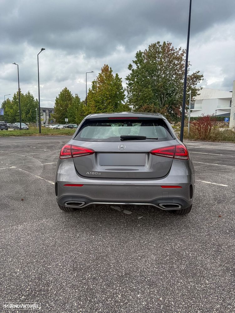 Mercedes-Benz A 180 - 6
