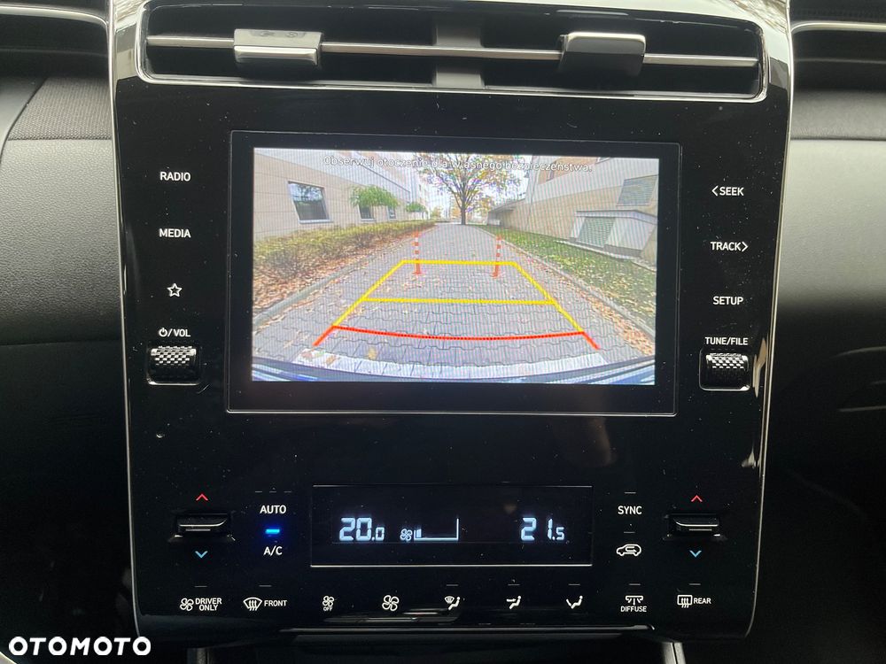 Hyundai Tucson 1.6 T-GDi HEV Executive 2WD - 14