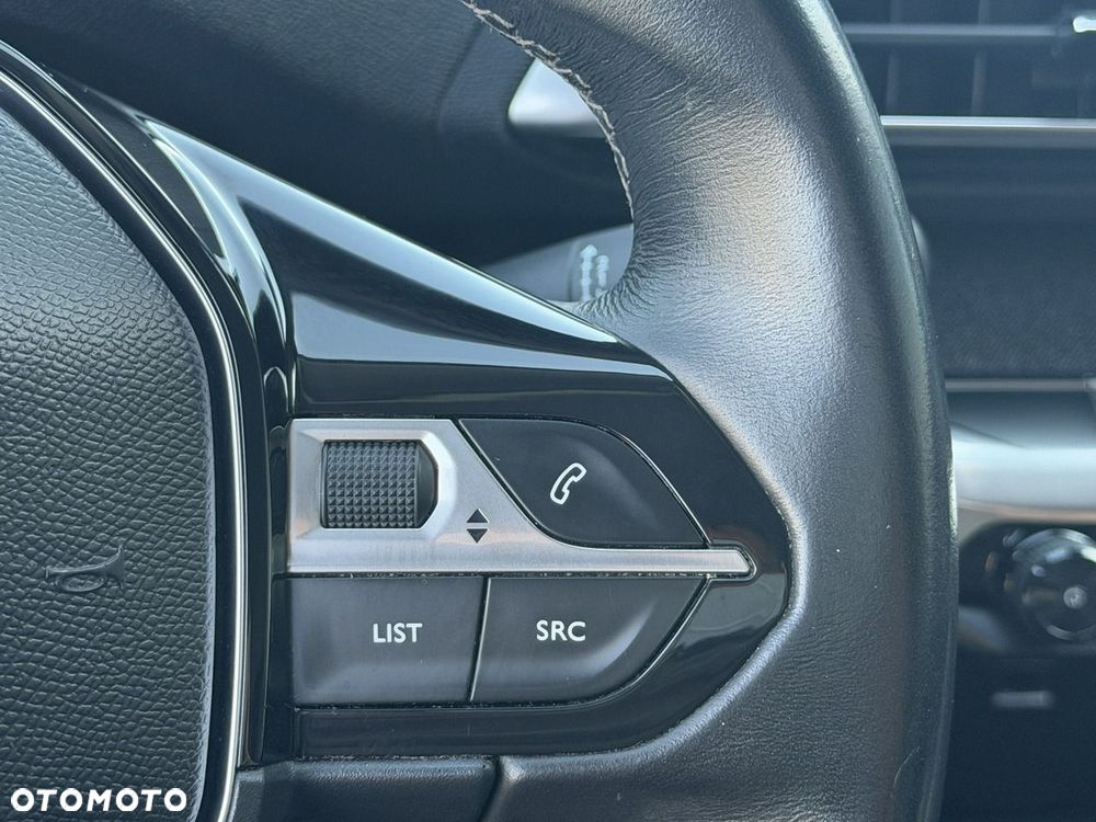 Peugeot 3008 PureTech 130 Stop & Start GPF Active - 22