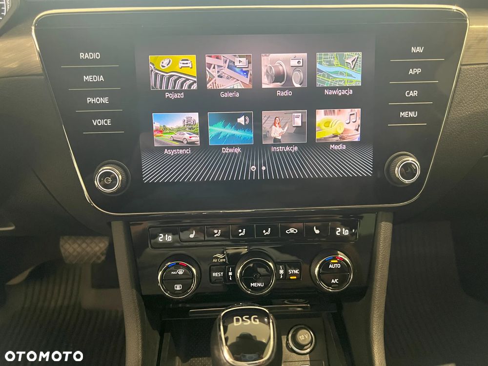 Skoda Superb 2.0 TDI SCR Style DSG - 21