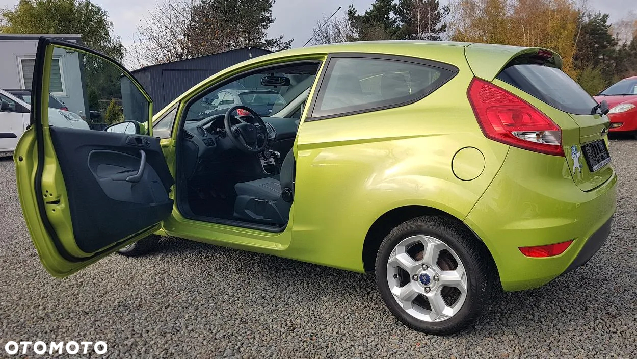 Ford Fiesta 1.25 Ambiente - 11