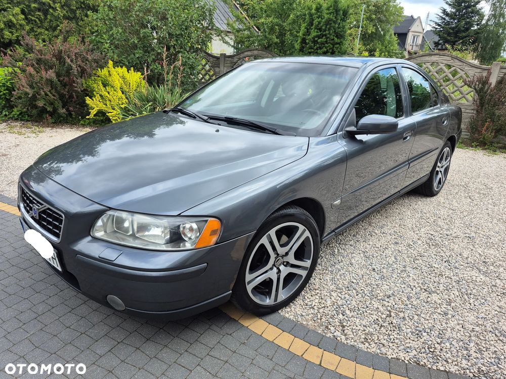 Volvo S60 2.4 Momentum - 4