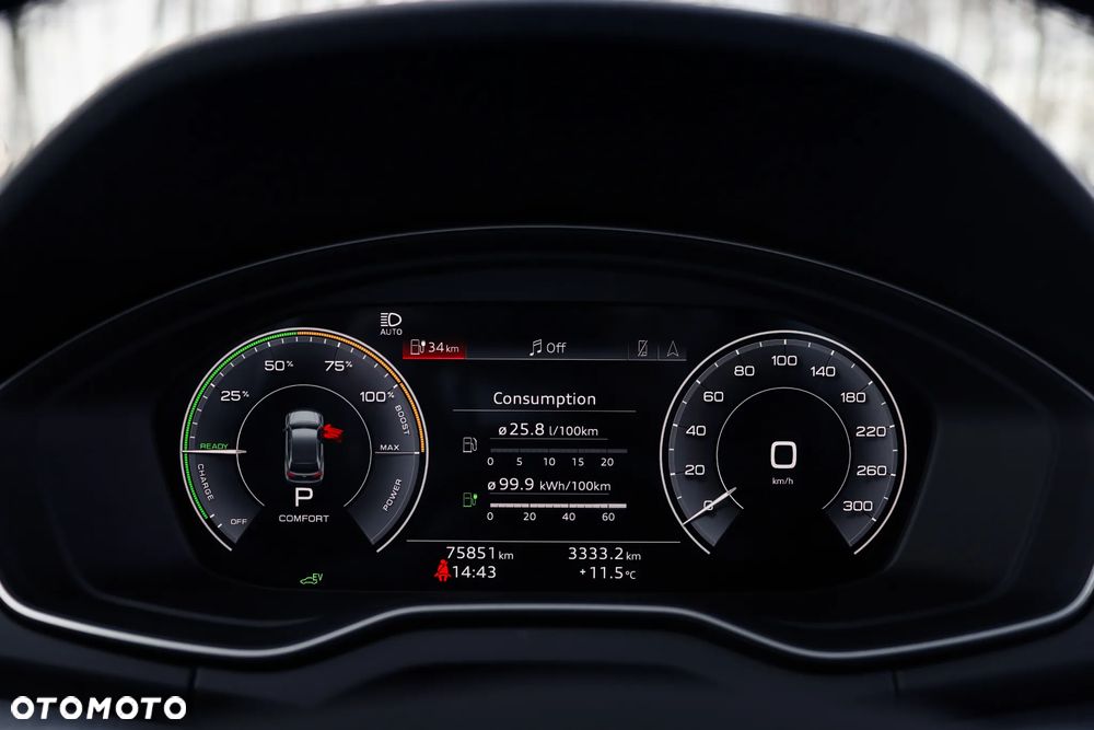 Audi Q5 55 TFSIe quattro S tronic S line - 35