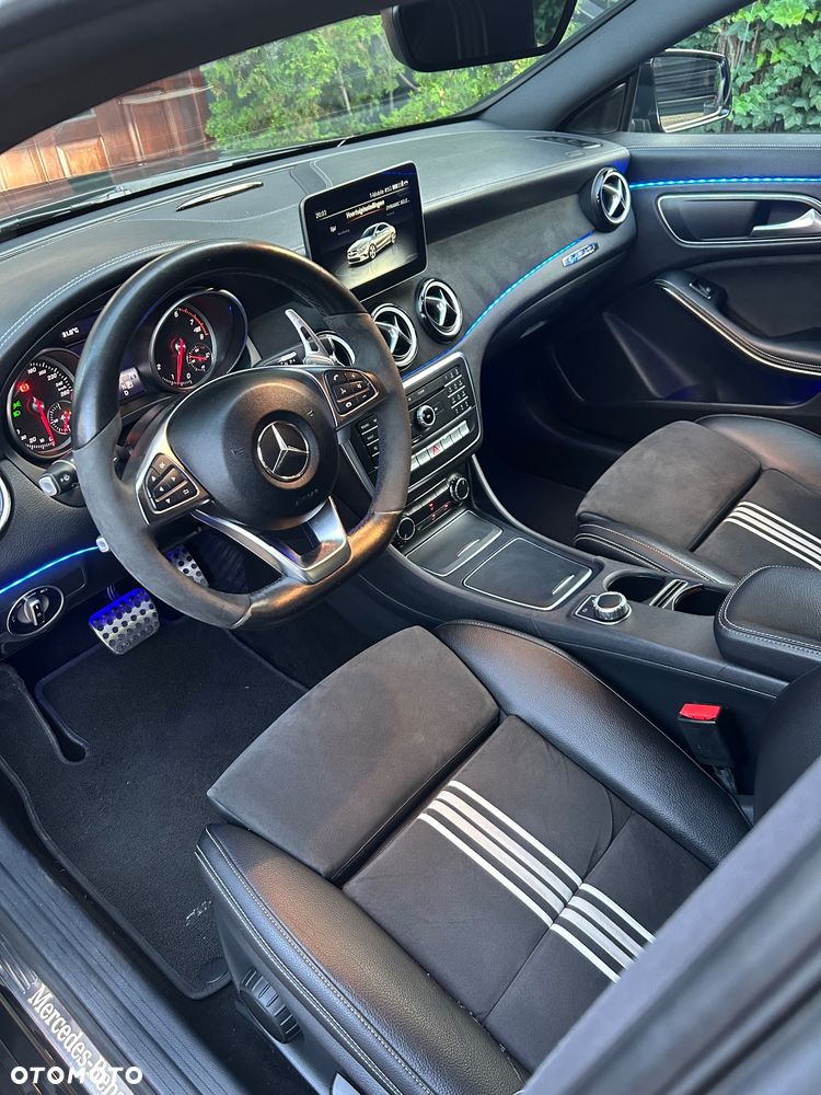 Mercedes-Benz CLA 180 7G-DCT AMG Line - 21