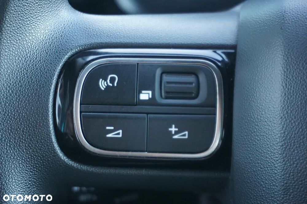 Citroën C3 1.2 PureTech Shine - 10