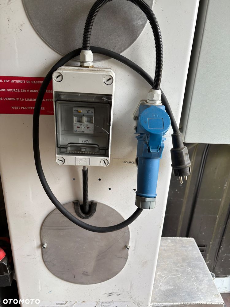 Renault MASTER 145dCi/Podnośnik koszowy/12M/Klima/Super stan - 13