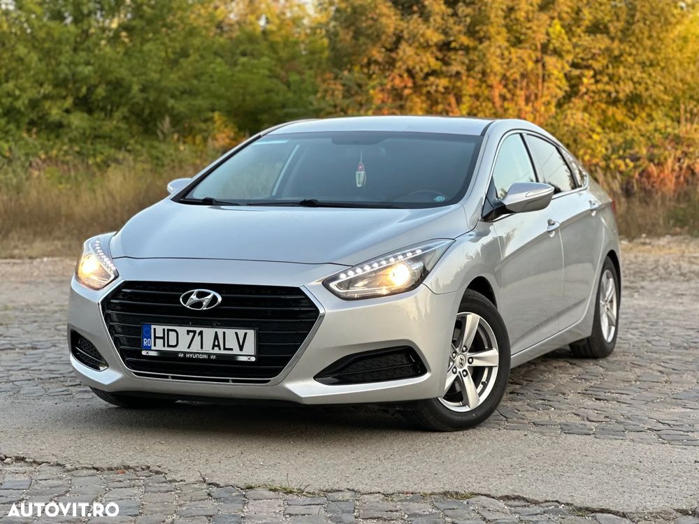 Hyundai i40 i40cw 1.7 CRDi Comfort - 1