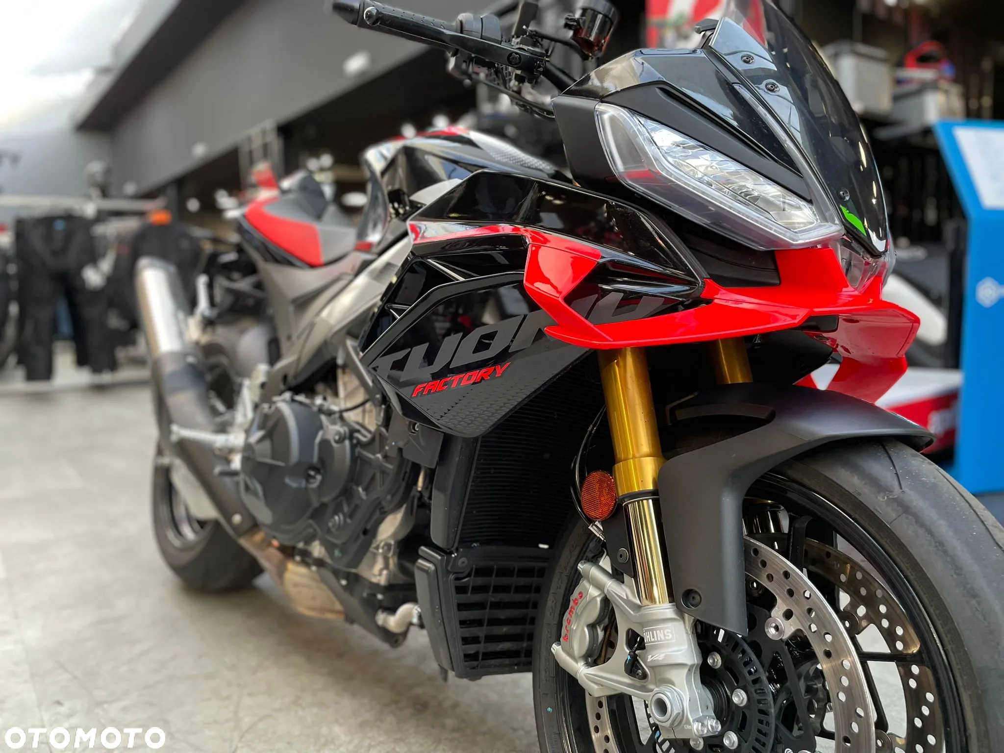 Aprilia Tuono - 11