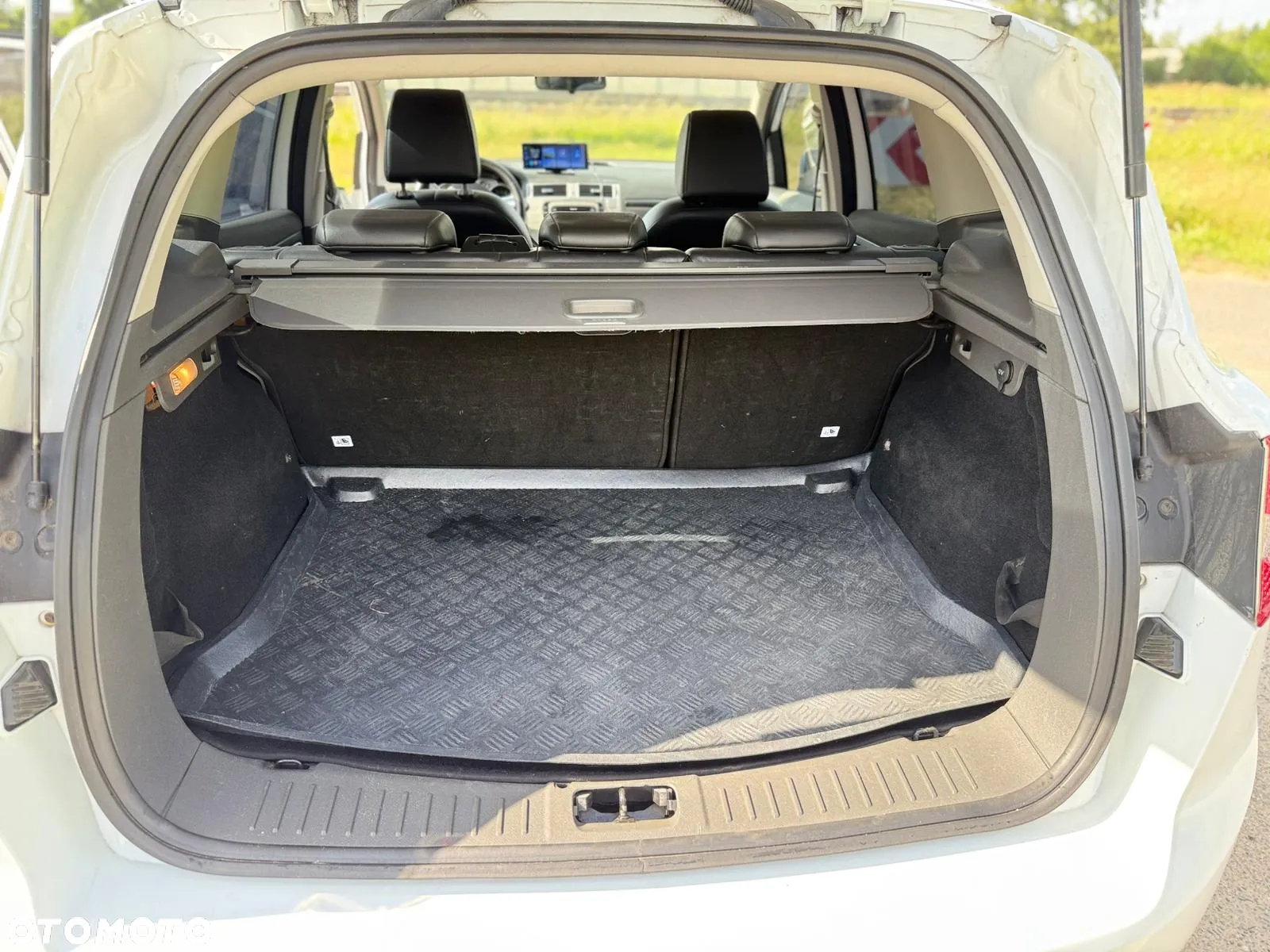 Ford Kuga - 18