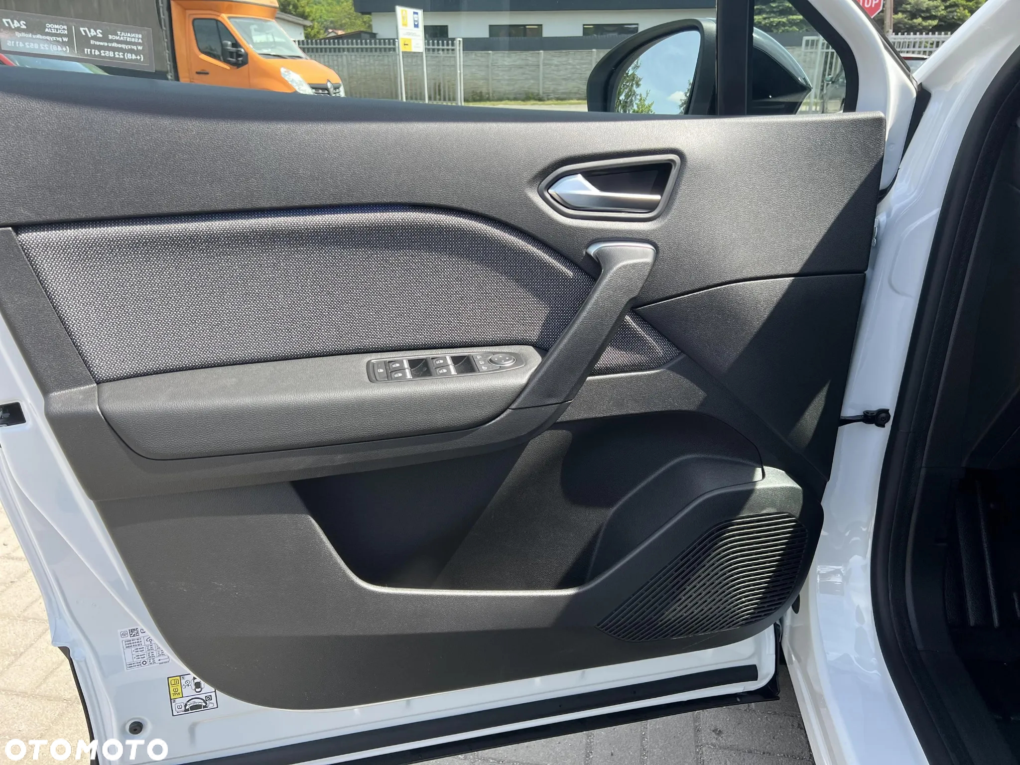 Renault Symbioz 1.6 E-Tech Full Hybrid 145 Techno - 10