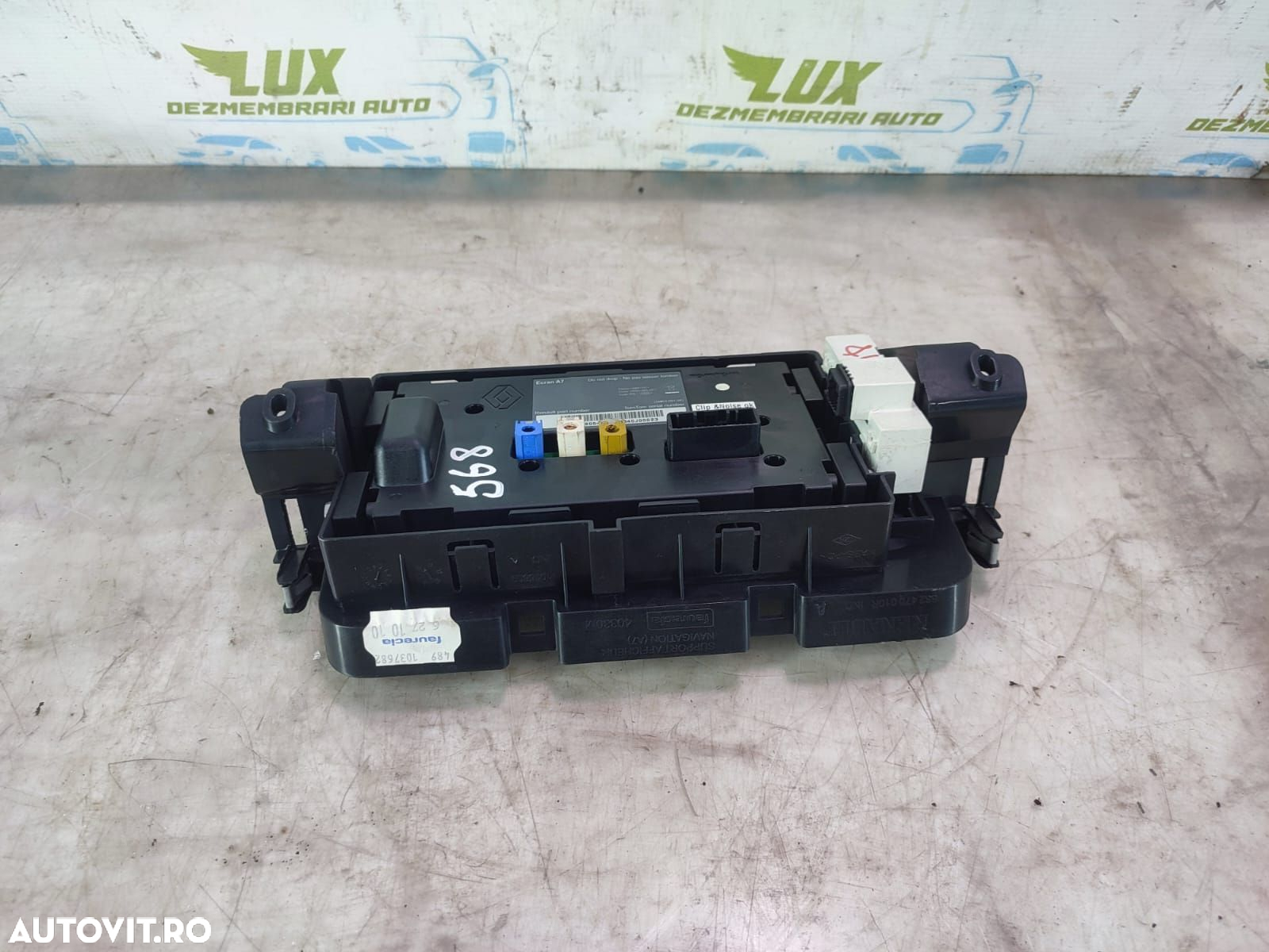 Display navigatie 682470010r Renault Megane 3 [2008 - 2014] 1.5 dci K - 2