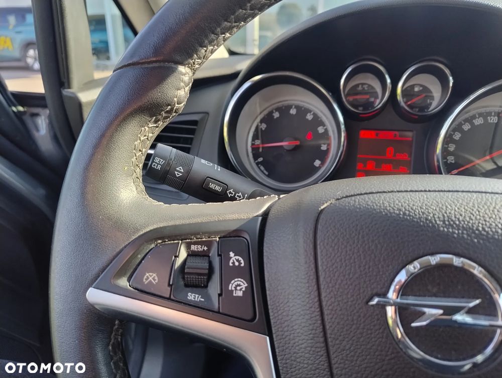 Opel Astra 1.4 T S&S EU6 - 11