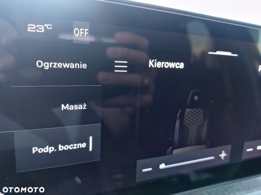 Peugeot 3008 1.2 PureTech mHEV GT S&S e-DCS6 - 17