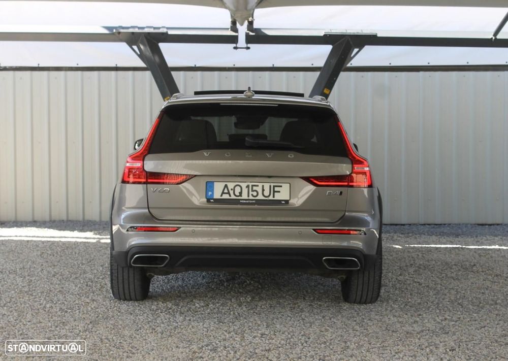 Volvo V60 Cross Country 2.0 B4 Geartronic - 5