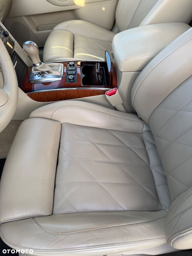 Infiniti QX70 3.7 S Premium EU6 - 11
