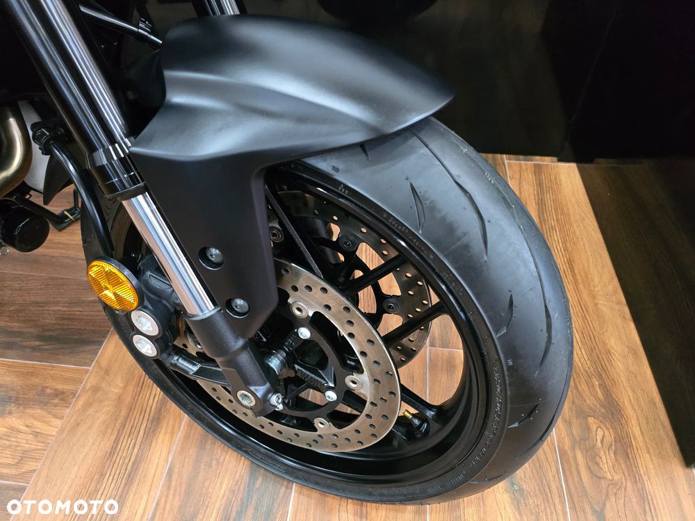 Yamaha MT - 10