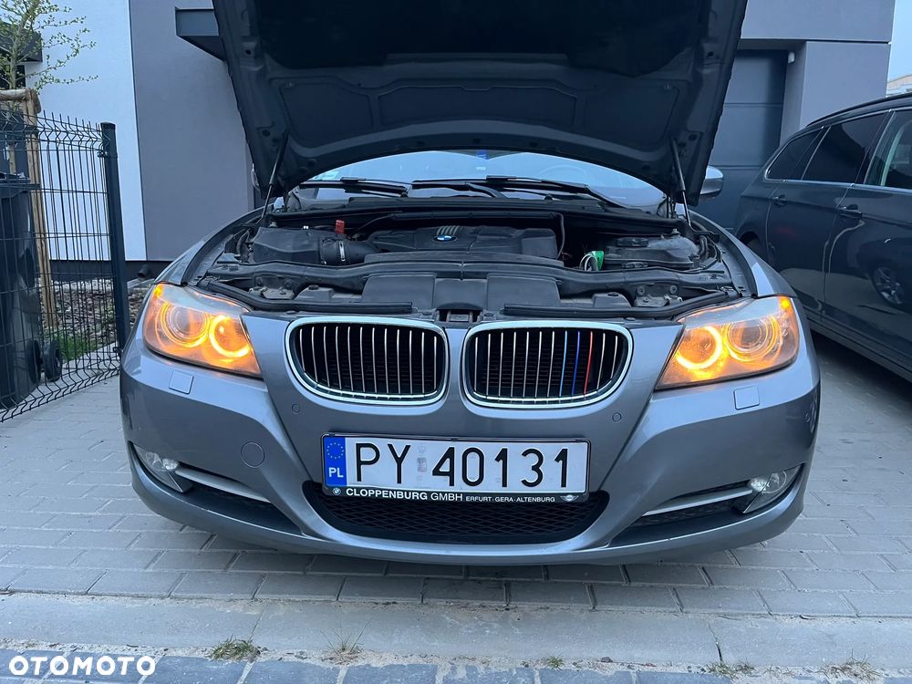 BMW Seria 3 320d DPF Edition Exclusive - 10
