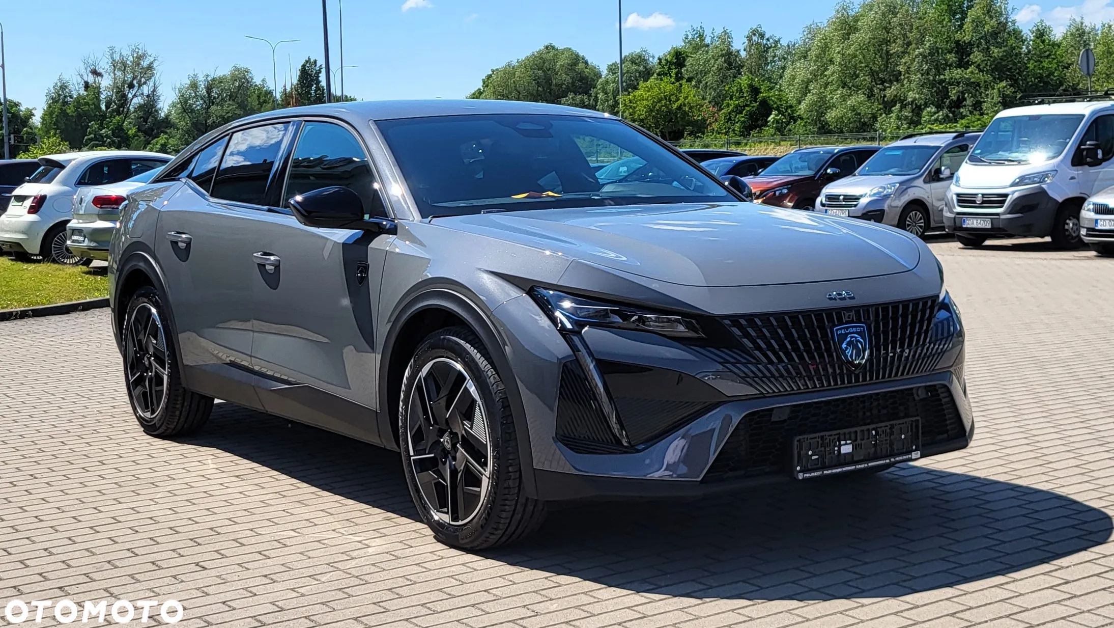 Peugeot 408 1.6 Plug-In Hybrid 225 GT EAT8 - 3
