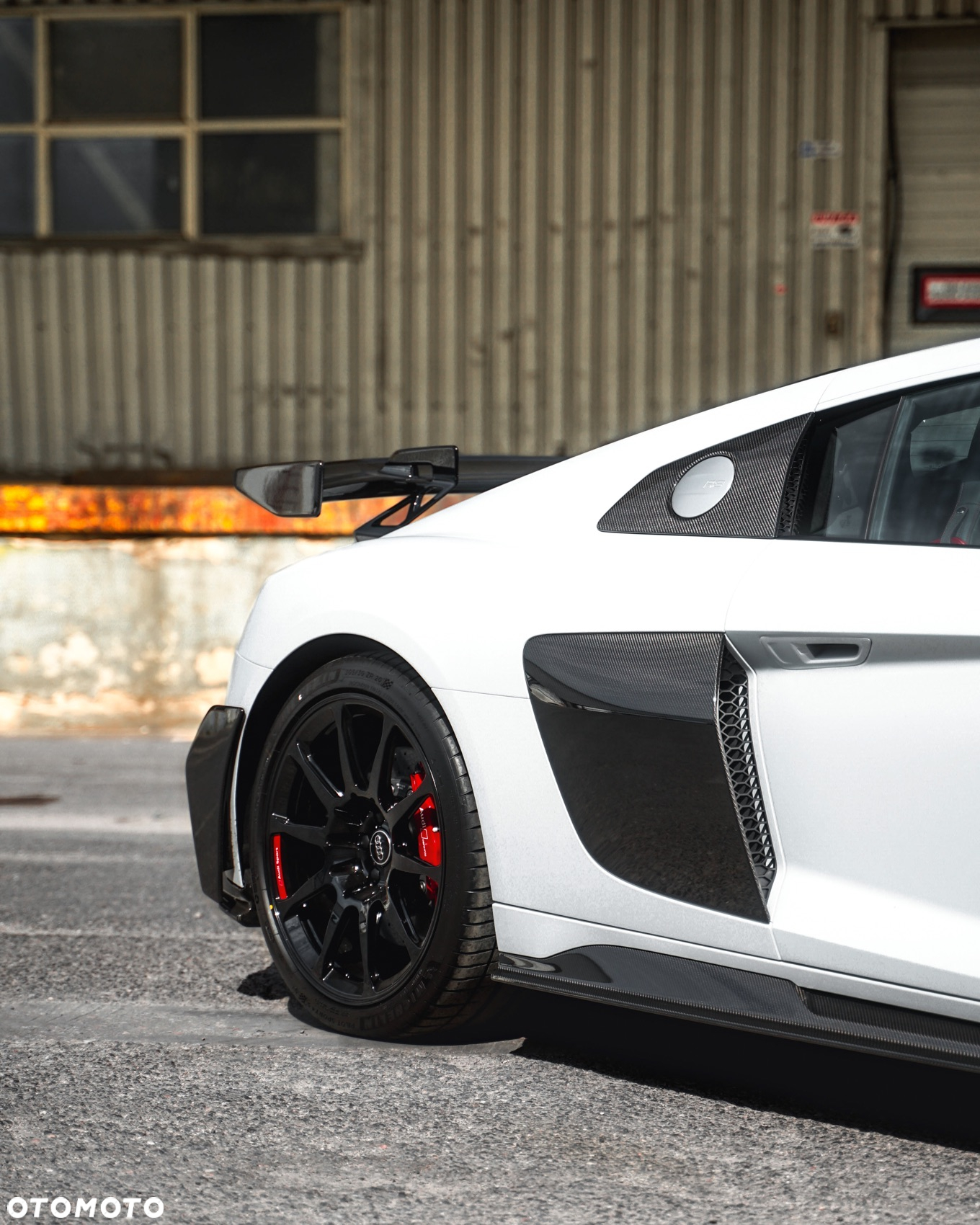 Audi R8 Coupé V10 RWD GT - 4