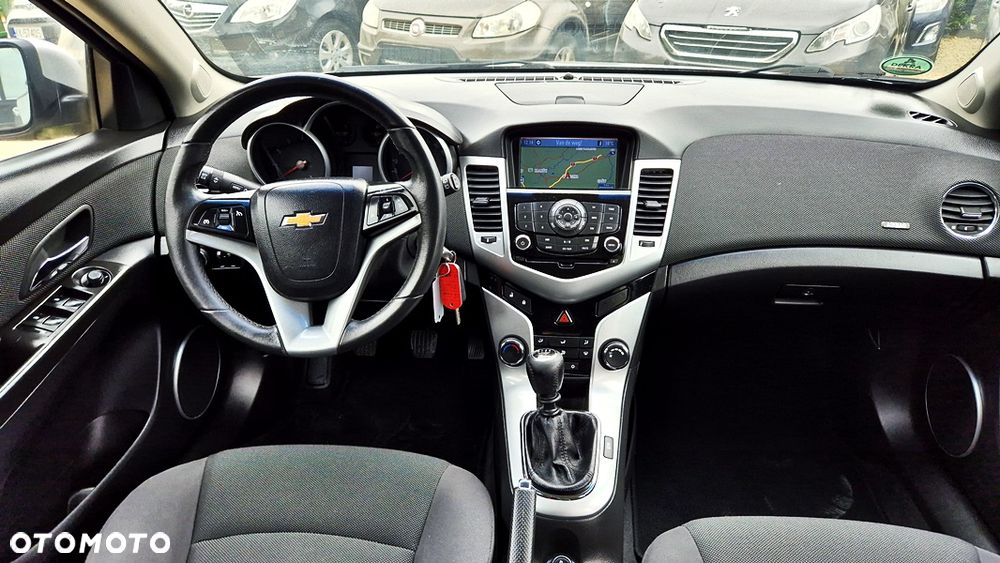 Chevrolet Cruze 1.6 - 40