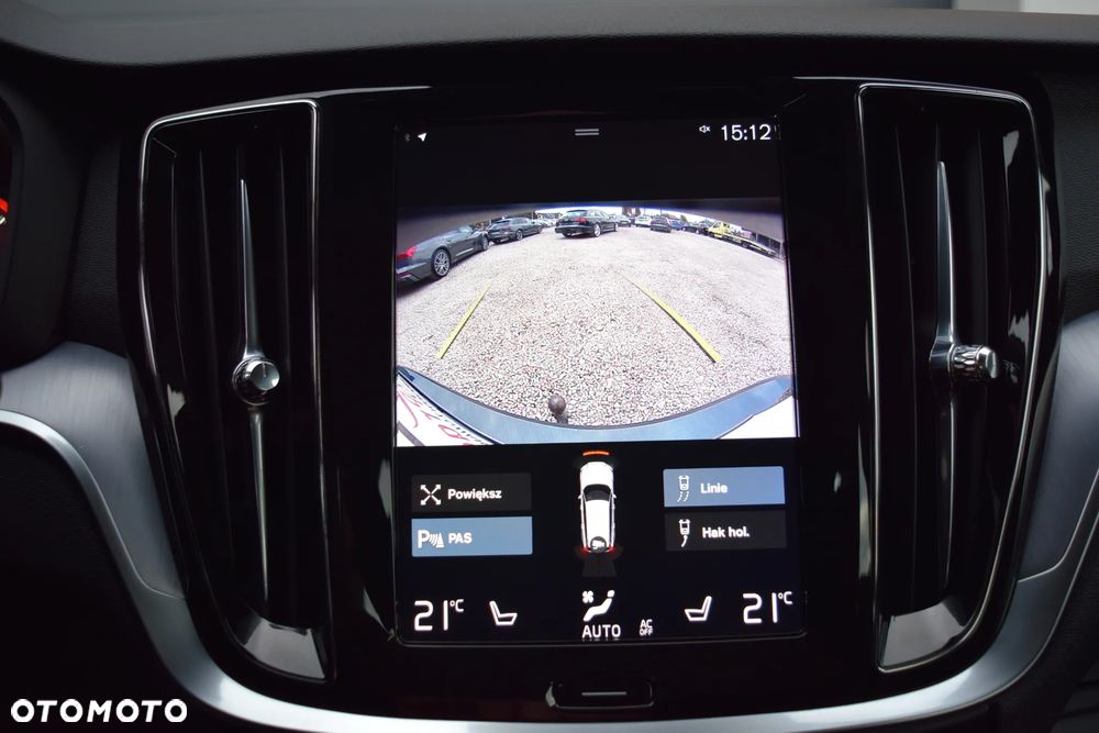 Volvo V60 D3 Geartronic Momentum Pro - 33
