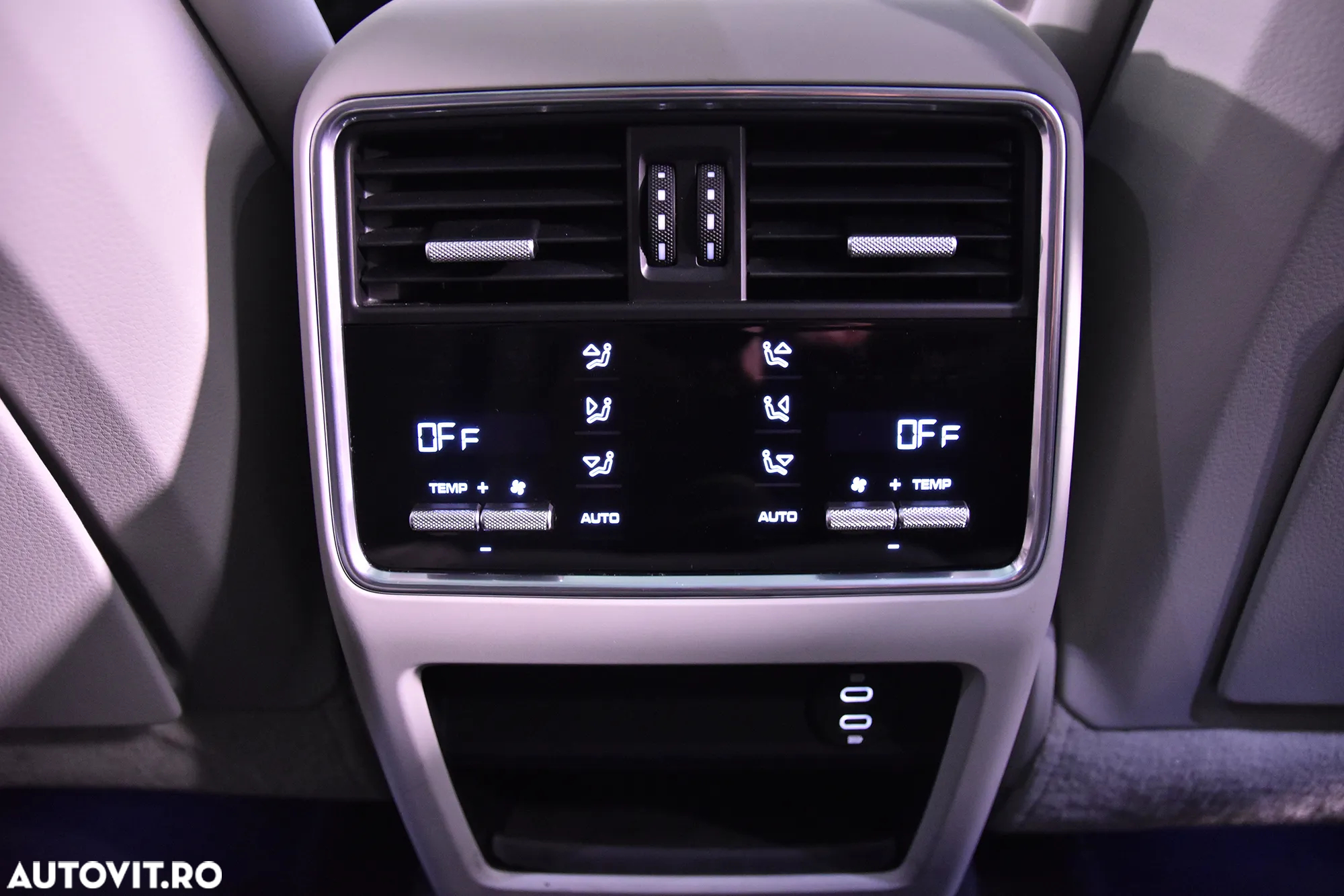 Porsche Cayenne E-Hybrid Tiptronic S - 24